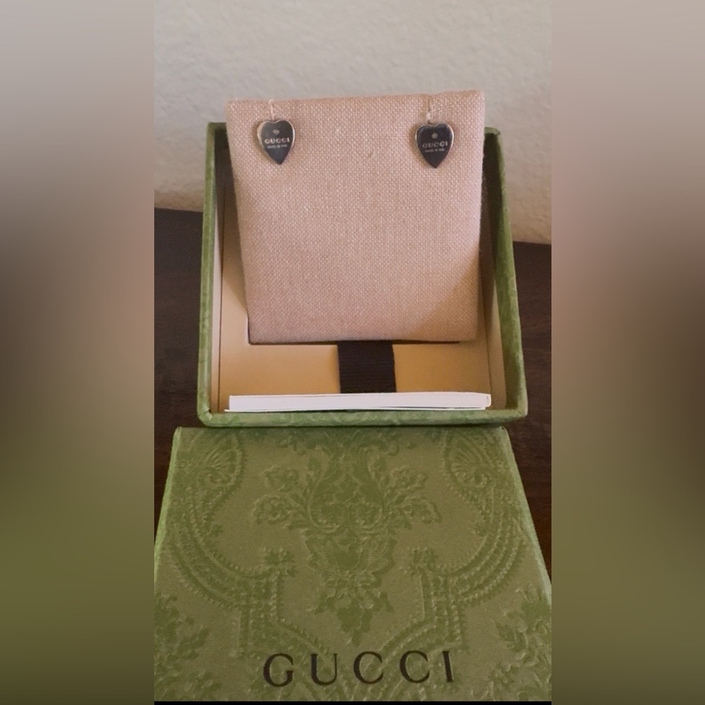 Gucci Silver Heart Stud Earrings with Green Box